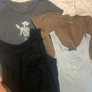 Brandy Melville top bundle of 4